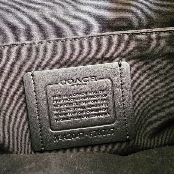 Coach - Unisex Belt Bag / Fanny Pack - Picture 12 of 16